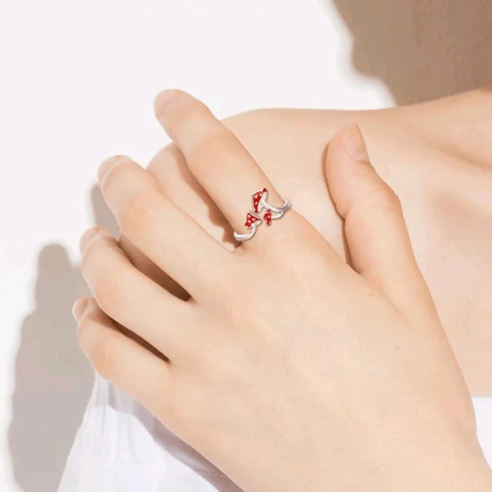 Handcrafted Adjustable Mushroom Ring - Picture 2 of 6